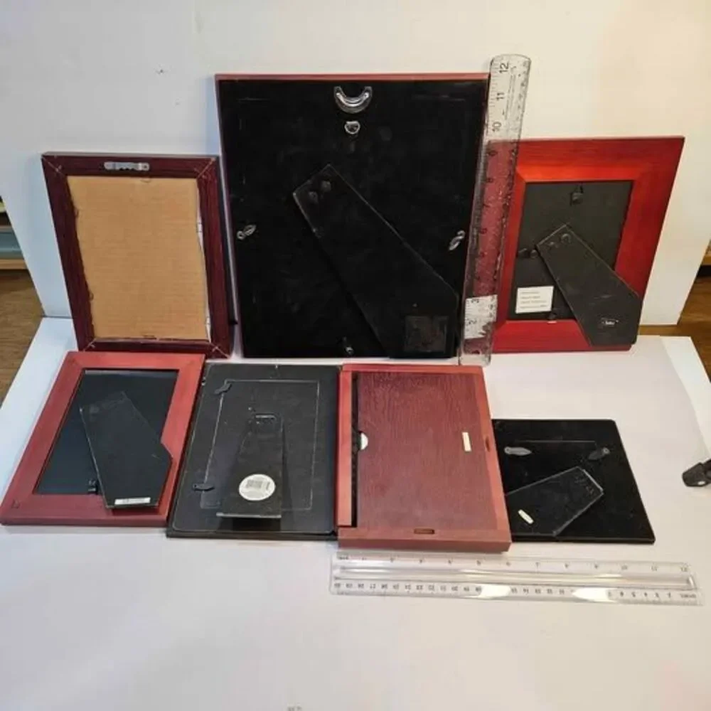 Unbranded assorted picture